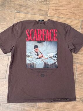 Shoe Palace Exclusive Scarface Graphic T-Shirt – Men's XL (Brown)